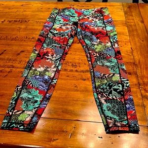 Lululemon unique print leggings